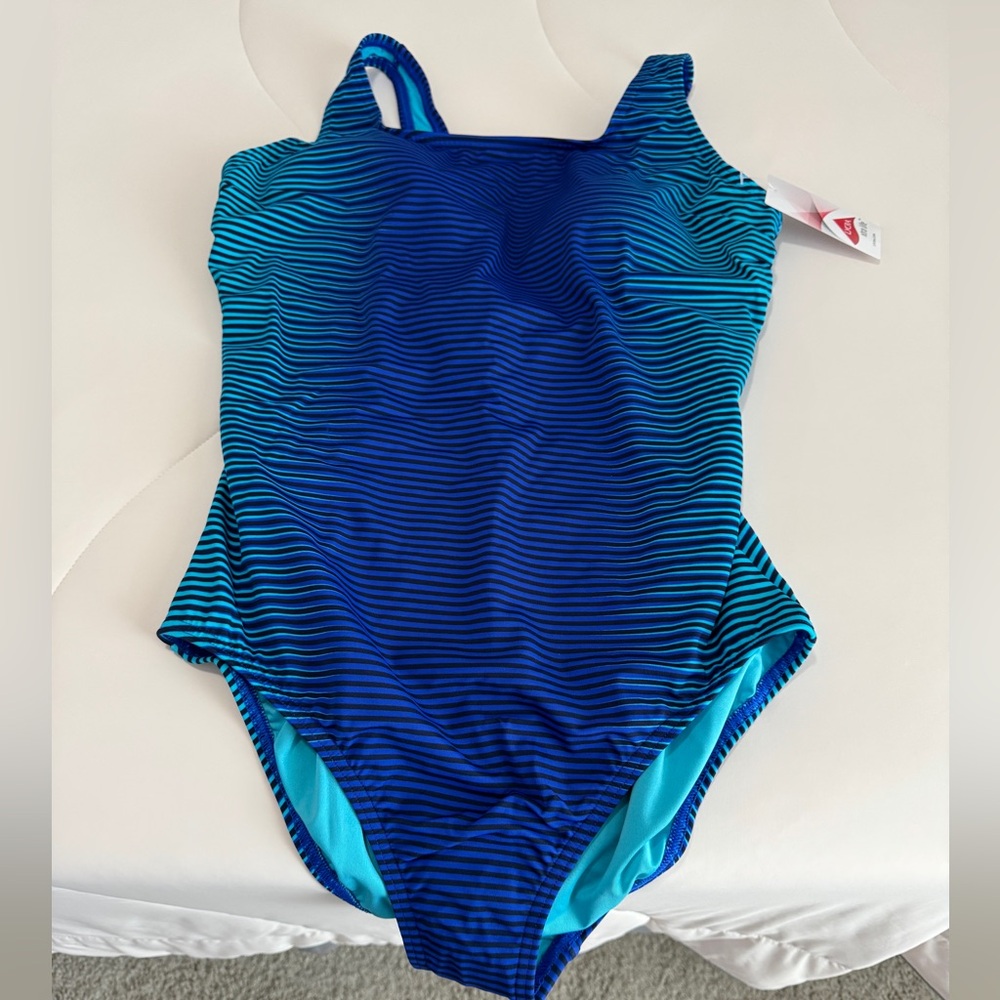 Lands End swimsuit 16 Long torso